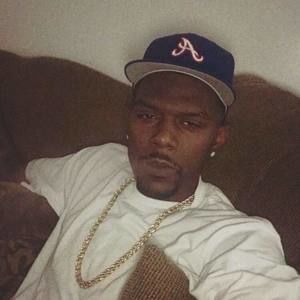 Meet your Posher, Bee